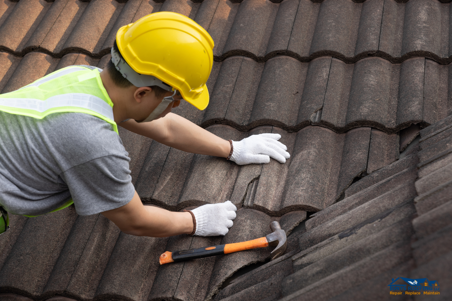 Choosing the Right Roofing Company: Your Guide to a Secure and Beautiful Roof