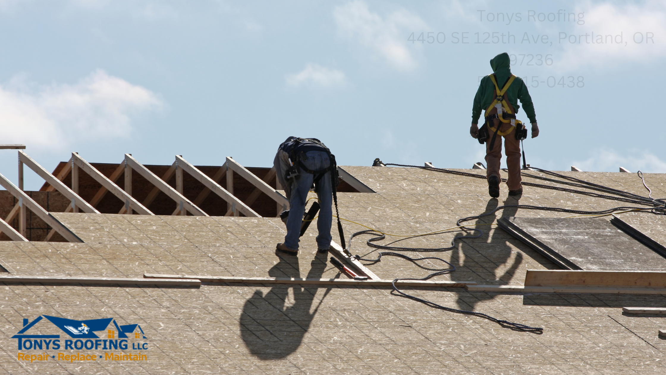 Roofing Contractor Hiring Tips: Find the Perfect Roofing Contractor with These Essential Hiring Tips!